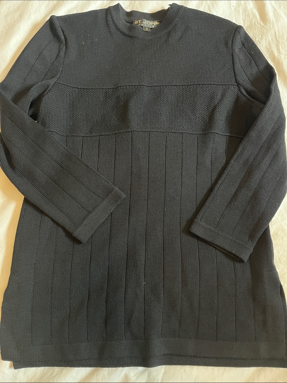 St. John Basics Black Knit Long Sleeve Sweater Top Full length Luxury Staple